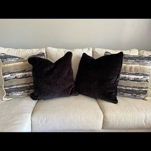 Ashley Furniture Throw Pillows Set of 4